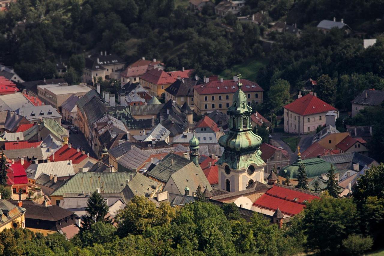 怀旧酒店 Banská Štiavnica 外观 照片