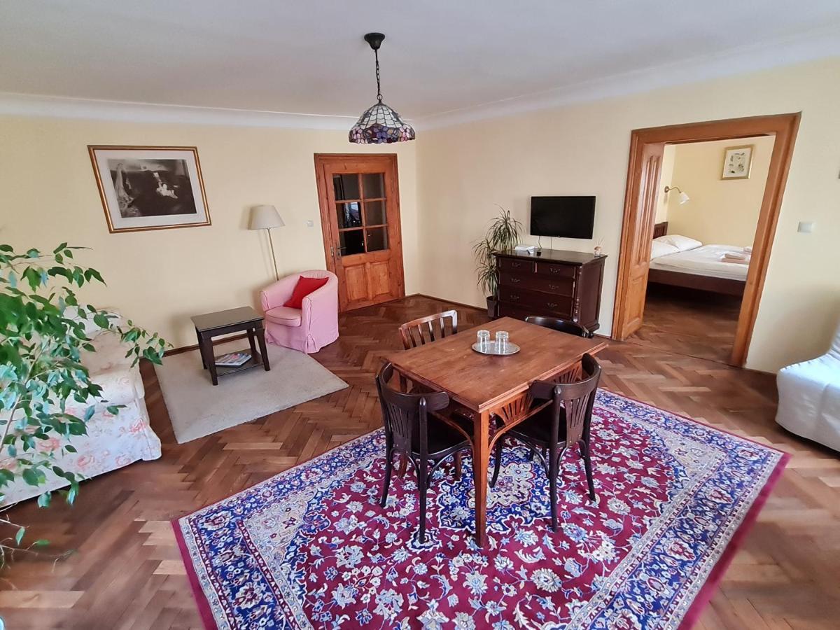 怀旧酒店 Banská Štiavnica 外观 照片