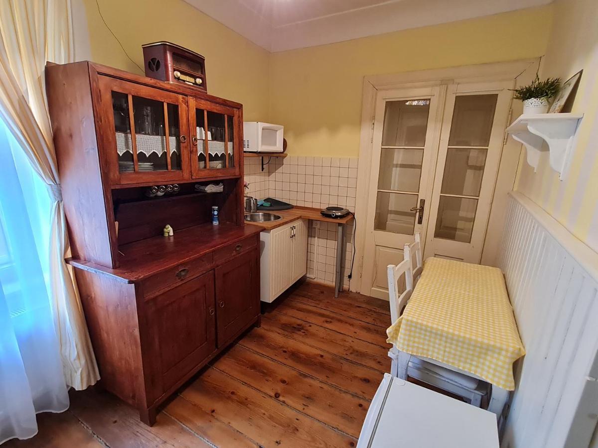 怀旧酒店 Banská Štiavnica 外观 照片