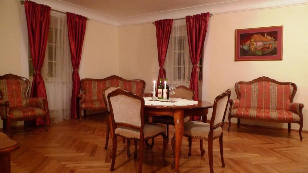 怀旧酒店 Banská Štiavnica 客房 照片